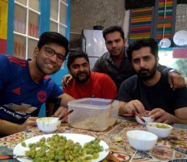 Jogeshwari West Hostel | Salaam Namastey Backpackers