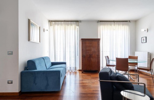 Ticinese Apartment | Salasco 40 - Trilocale in Porta Romana con garage