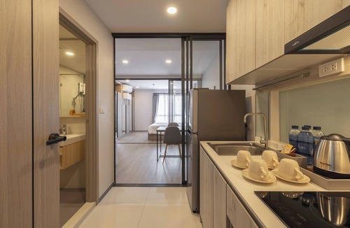 Salaya Hotel | Salaya One Hotel & Service Apartment