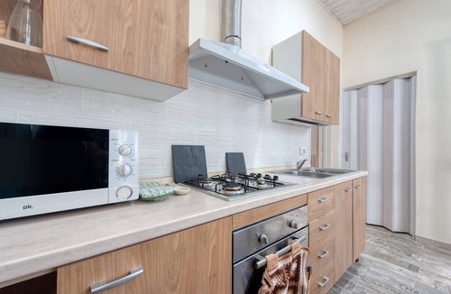 Trepuzzi Apartment | 'Salento Dream' Apartment with Private Terrace, Garden and Wi-Fi