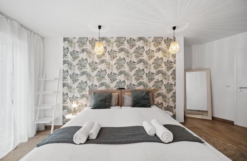 Bayreuth Apartment | Sali Homes - AM2 Spacious Apartment with Terrace in City Center