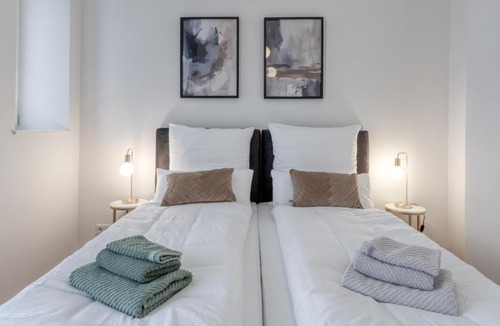 Bayreuth Apartment | Sali Homes - Opera Loge 2BR Balcony