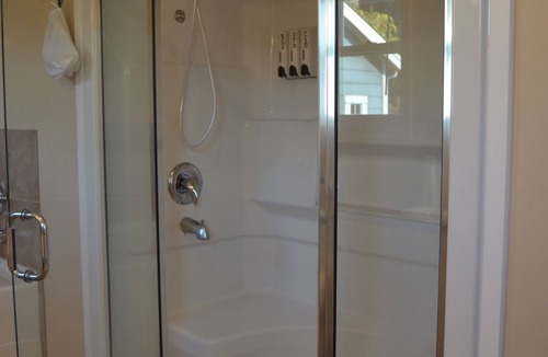 Central Okanagan Bed & Breakfast | Salish Bed & Breakfast and Spa