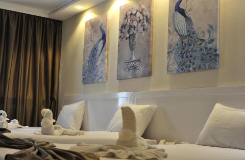 Al Duqqi Hotel | Salma Hotel