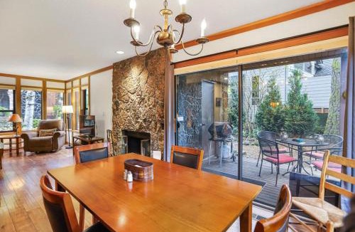 Welches House | Salmon River Condo #5
