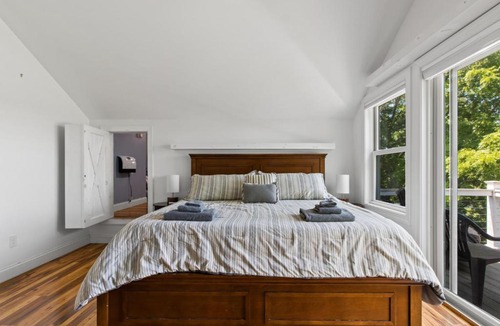 Port Ontario Villa | Salmon River View