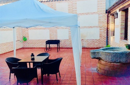 Alcabon Villa | SALON DE EVENTOS (60 PERSONAS) + CASA RURAL