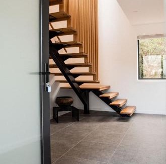 Bicheno House | SALT #2 - Rear Unit