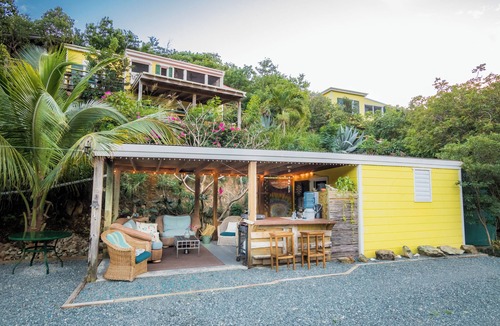 Estate Mandal RV Rental | Salt Pond Bay Glamping Site With AC