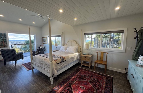 Salt Spring Island Apartment | Salt Spring Sunrise