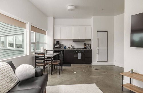 Downtown Anchorage Apartment | Salted Roots Basecamp: Downtown 2 Bedroom Loft
