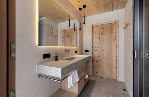 Compaccio Hotel | Saltria - your Alpine experience