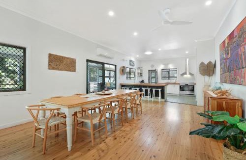 Amity Point House | Salty Beach