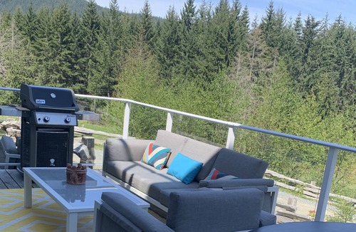 Salt Spring Island Apartment | Salty Mountain Sweet Rural Retreat on Salt Spring Island