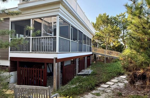 Bethany Beach Cottage | Salty Paws Beach Cottage - Just Steps From the Shoreline!