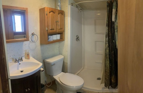 Sarona Cabin | Sam's Cabin 3
