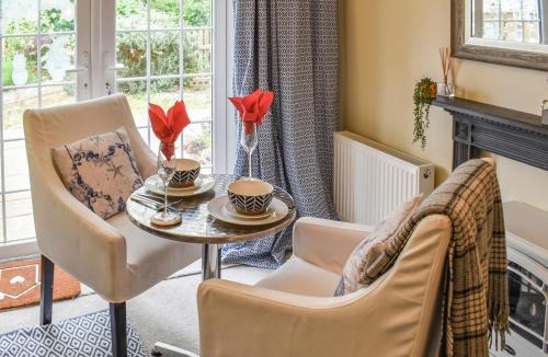 Birchington House | Sam's Snug
