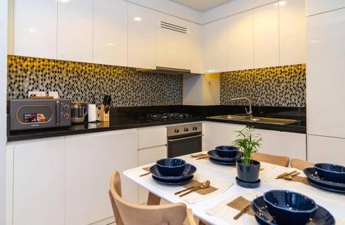 Sheikh Zayed Road Apartment | Samani vacation homes 5210 ocean view