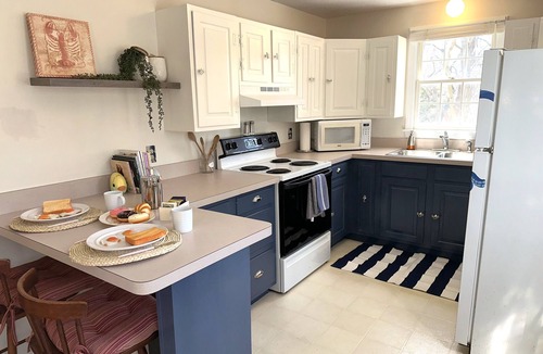 Campground Landing House | Samara Tide | 3BR Walk to Bay Beach, Pet Friendly