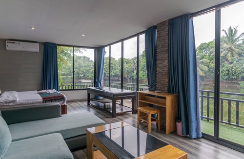Ruessei Kaev Hotel | Samathi Lake Resort