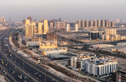 Jumeirah Village Triangle Apartment | Samaya Holiday Homes - Cloud Stylish Suites with Balcony