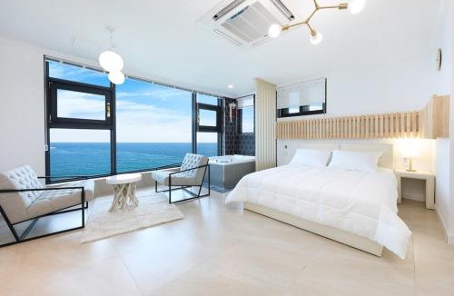 Samcheok House | Samcheok Laon Spa Pension