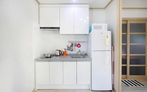 Samcheok House | Samcheok lime pension