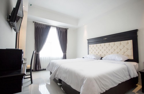 Klojen Hotel | Same Hotel Malang