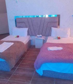 Wadi Rum Hotel | Sami Rum Mountains