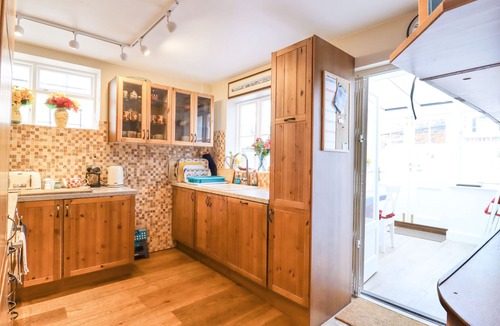 Deal Cottage | SAMPHIRE, family friendly, country holiday cottage in Deal