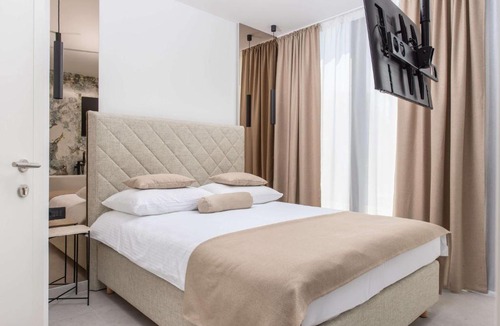 Split Hotel | Samstag ParkZone