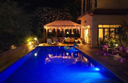 Moo 5 Villa | SAMUI BOHO VILLA 4BR with Big Pool Sea View Balcony Renovated 2026 Walking to Beach 110m