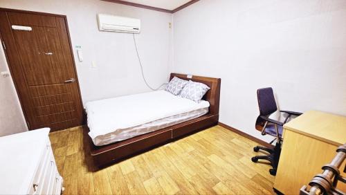 Changwon Hotel | Samwoo Motel