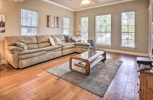 Mahncke Park House | San Antonio Home w/ Patio - 3 Mi to River Walk!