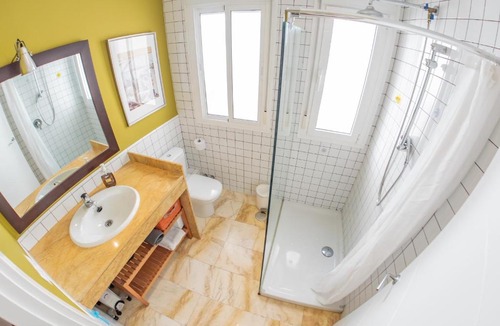 Encarnacion-Regina Apartment | San Felipe Sevilla Urban Apartment