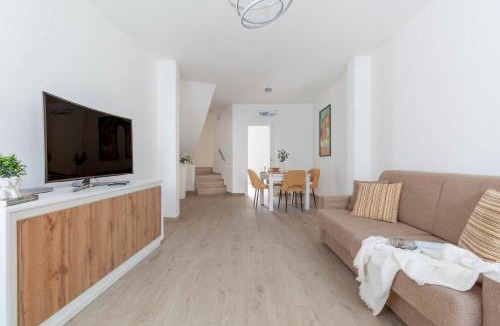 Pernumia House | San Francesco Harmony Home