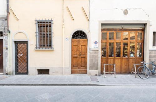 San Frediano Apartment | San Frediano flat nice view
