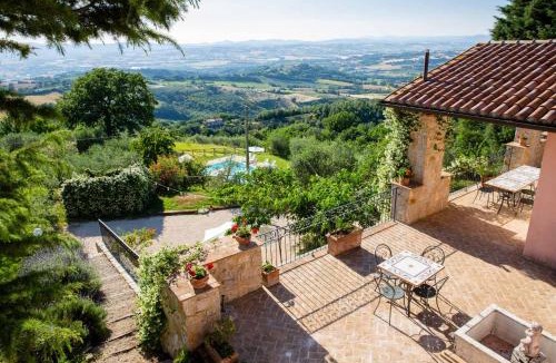 Collazzone House | San Giovanni al Monte