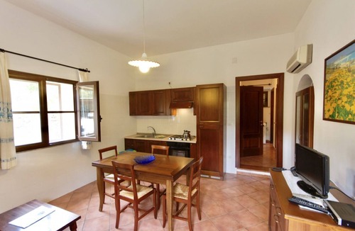 Santa Maria La Palma Apartment | San Giuliano Three-room apartment 5 beds standard