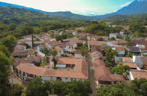 Quebrada Guadalejo House | San José del refugio