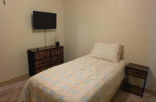 Laredo Apartment | San Jose Home