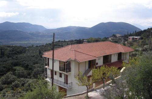 Agios Petros Apartment | San Pedro