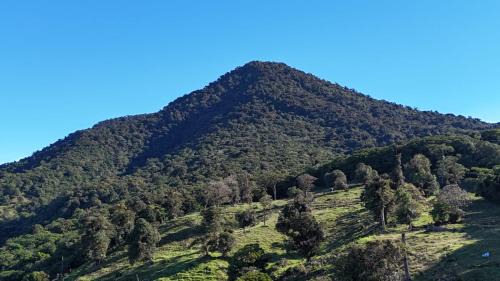 Quesada Hotel | San Vicente Mountain