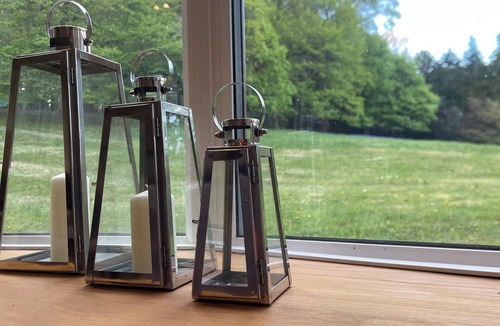 Dorking Cottage | Sanctuary in the Surrey Hills, Secluded Woodland Cottage, Walking Cycling Nature