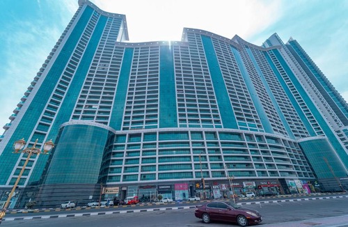 Rumailah Apartment | Sand And Beachfront Havens with sea view&pool&Gym&jacuzz