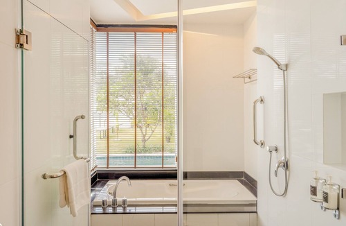 Khlong Khut Hotel | Sand Dunes Chaolao Beach Resort