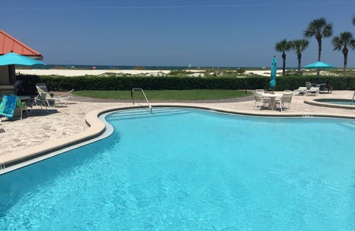 Sand Key Condo | Sand Key Lighthouse Towers 2 Bedroom Beachfront