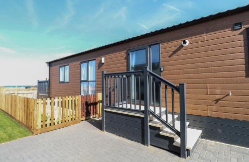 Bacton House | Sand & Serenity