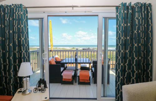 Bacton House | Sand & Serenity