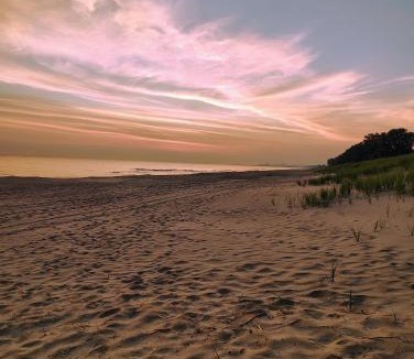 Miller Beach Apartment | Sand Stones